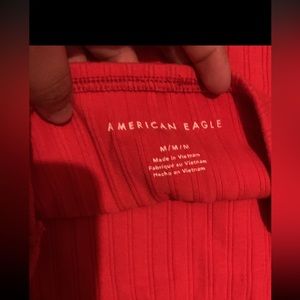 American Eagle crop top